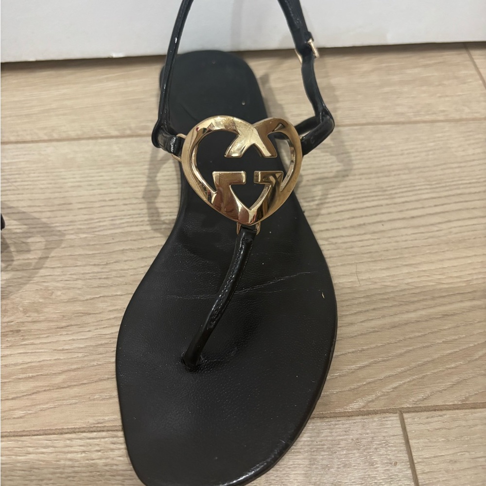 Gucci interlocking gold G logo sandal Black t leather straps - Picture 4 of 8